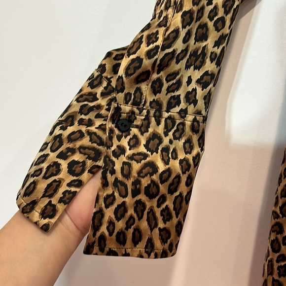 Dana Buchanan silk leopard print plus size 14/1X long sleeve button down shirt - Picture 3 of 5